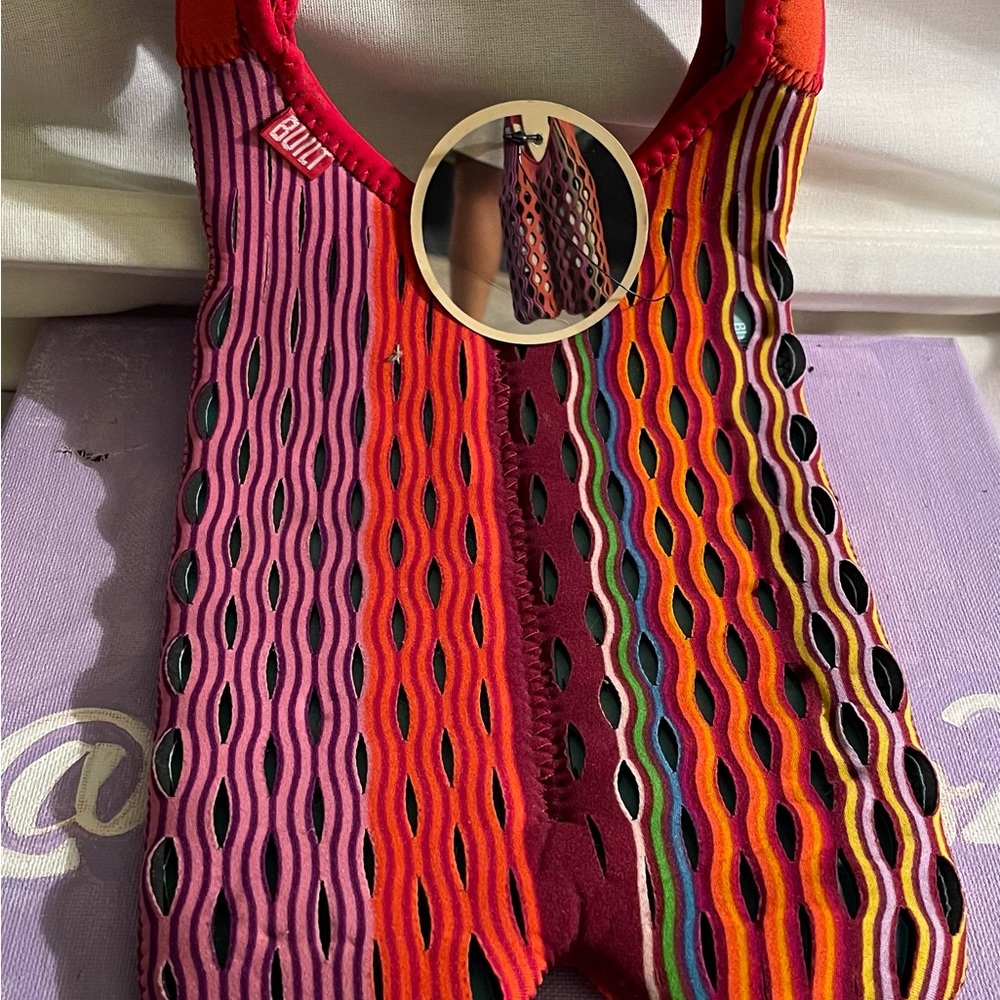 NWT Built 2 bottle tote - Picture 2 of 2